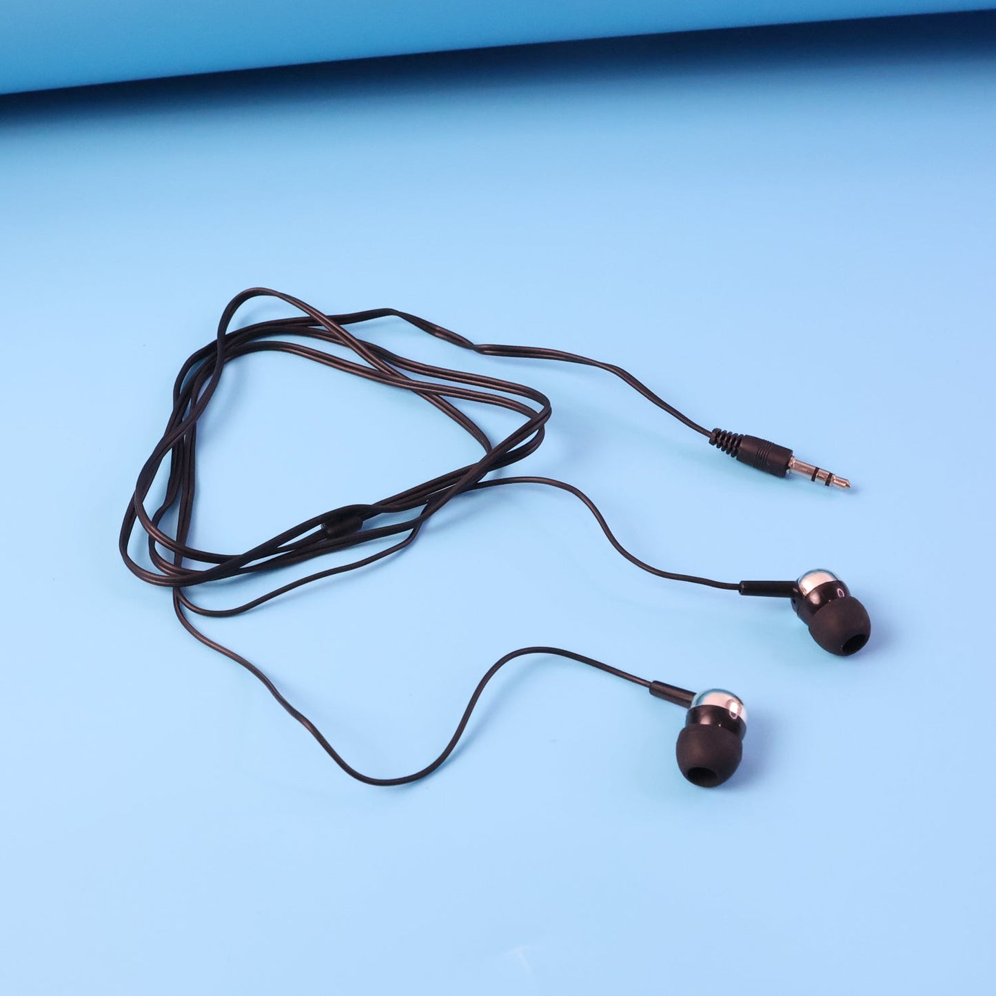 Wired Stereo Earphones with 3.5mm Jack (1 Pc / 1.2m Cable)